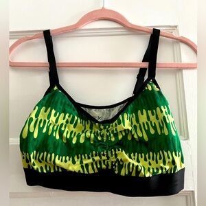 XL Tomboy X slime sports bralette